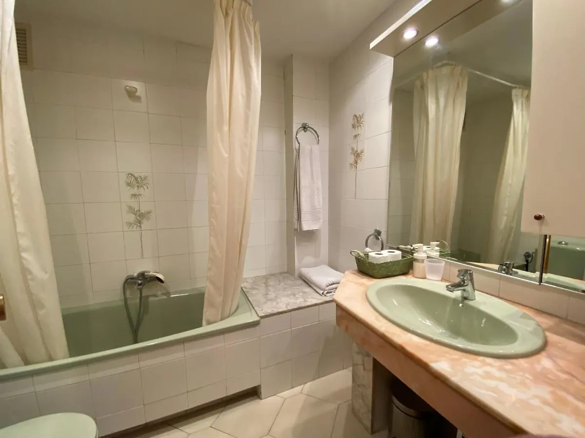 Apartmán Apartamento Con Piscina En 1ª Linea De Playa En Salou Španělsko